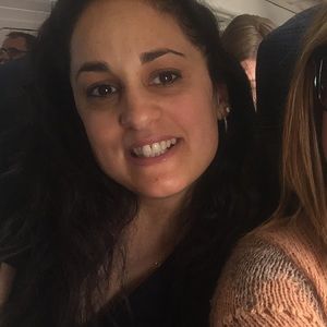 Meet your Posher, Nikole